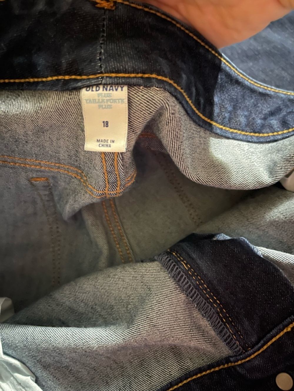 Old Navy Women's Straight Leg Jeans - Dark Indigo - Picture 4 of 4